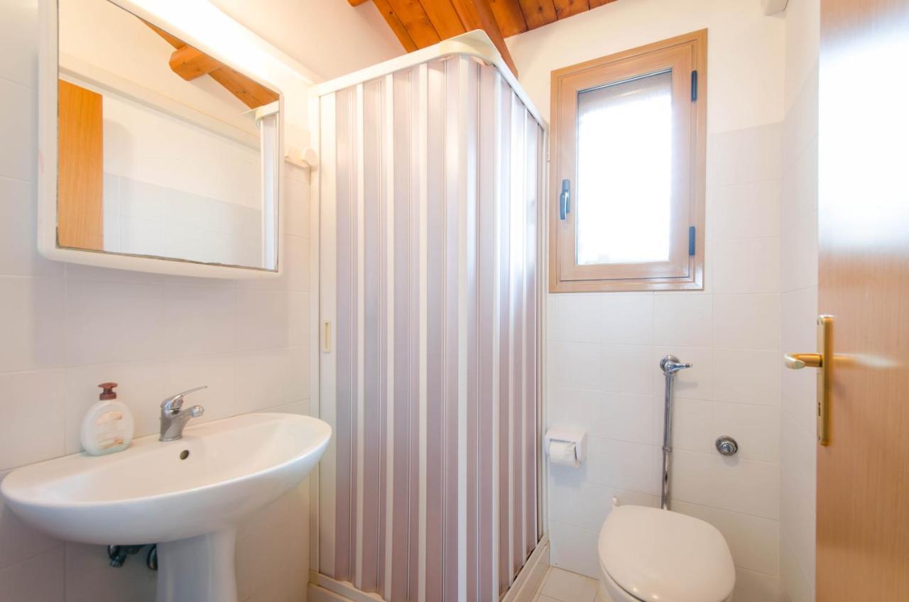 Arisa -Terrazza Privata 60 Mq Sulla Spiaggia Donnalucata  Kültér fotó